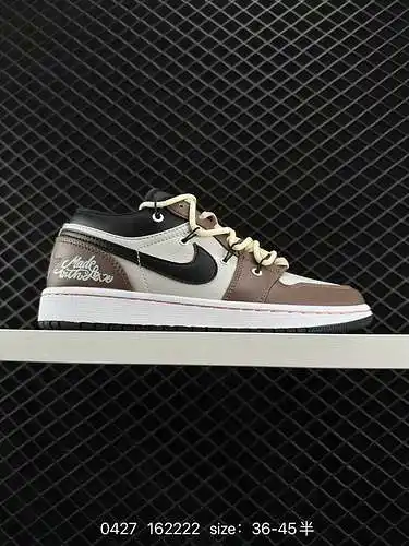 Nike Nike Wmns Air Jordan Low GS "Team Gold" Zapatillas de baloncesto deportivas informale