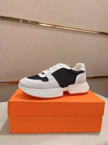 Zapatos de hombre Hermes Código: 0422B50 Talla: 38-44. (45 está hecho a medida y no se puede devolve