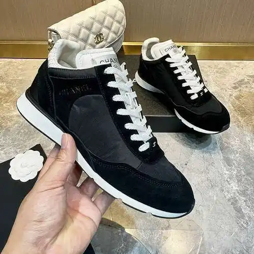 Zapatos de mujer Chanel Código: 0425C20 Talla: Mujer 35–41