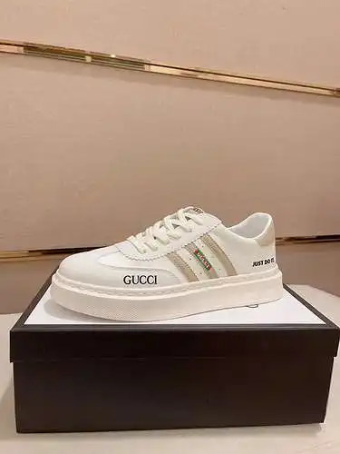 Zapatos de hombre GUCCI Código: 0422B50 Talla: 38-44