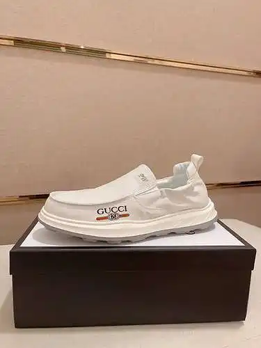 Zapatos de hombre GUCCI Código: 0422B50 Talla: 38-44