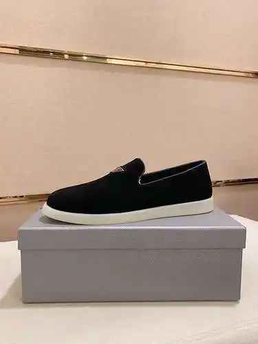 Prada men's shoes Code: 0422C20 Size: 38-44 (45 orders are not returnable)