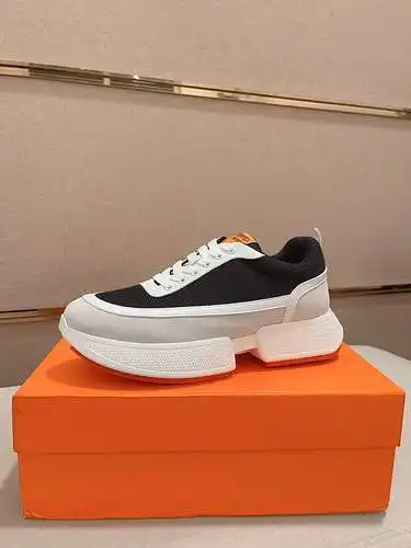 Zapatos de hombre Hermes Código: 0422B50 Talla: 38-44. (45 está hecho a medida y no se puede devolve