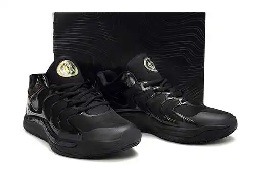 Zapatos grandes para niños Durant 17ª generación.