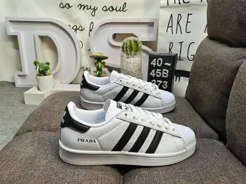 373DAdidas clover Originals Superstar shell toe zapatos deportivos casuales clásicos para todo fósfo