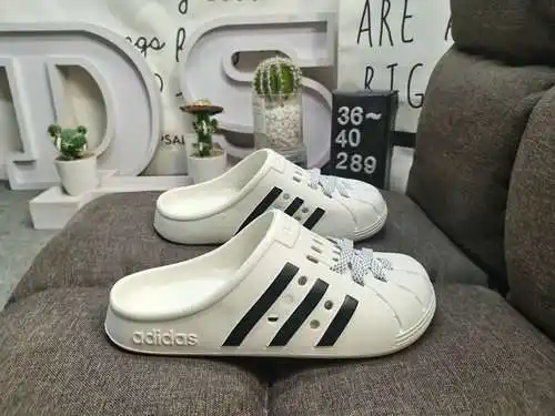 289DAdidas Adicane Slide pantuflas con puntera para hombre y mujer, pantuflas deportivas versátiles 