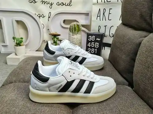 281D trébol a nivel de empresa Adidas Originals SambaX
