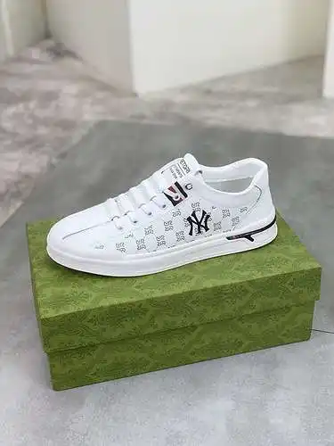 Zapatos de hombre GUCCI Código: 0502B50 Talla: 39-44
