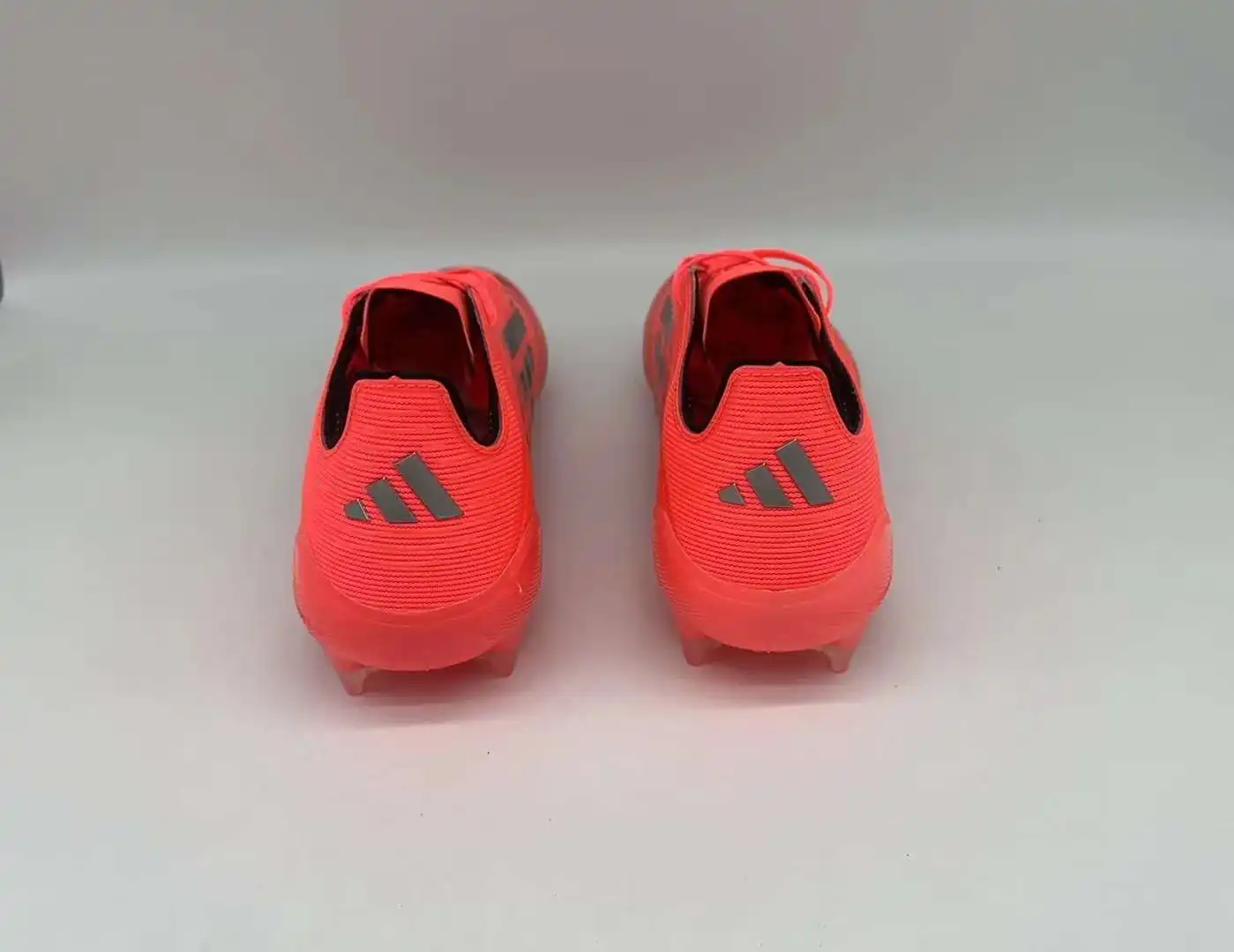 09fc6a28936a7b68a36edbdfd60c7f9.webp