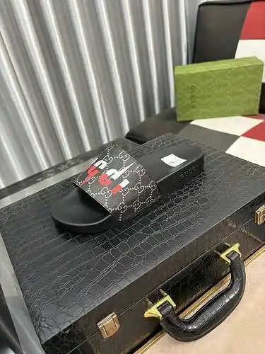 Zapatos de hombre GUCCI Código: 0503A40 Talla: 38-44