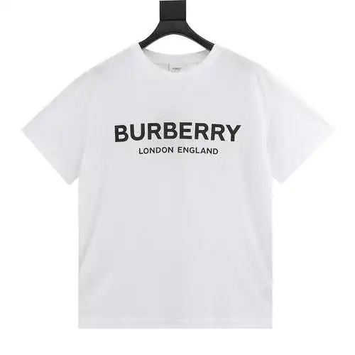 Camiseta clásica de manga corta con estampado de letras y doble hilera de BBR