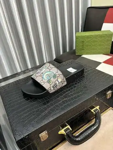 Zapatos de hombre GUCCI Código: 0503A40 Talla: 38-44