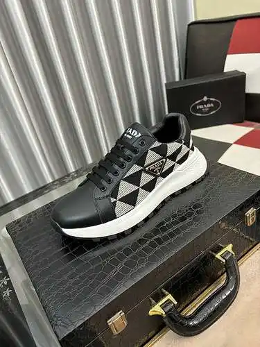 Prada men's shoes Code: 0504B50 Size: 38-44