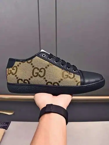 Zapatos de hombre GUCCI Código: 0505B30 Talla: 38-44 (45 personalizados)