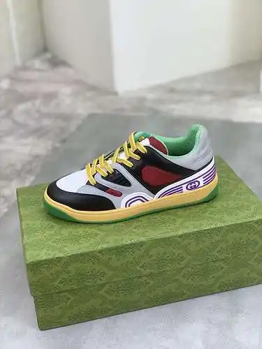 Zapatos GUCCI para hombre y mujer Código: 0430C20 Talla: Mujer 35-41 Hombre 39-46