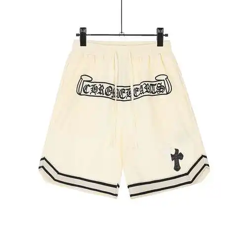 Pantalones cortos en sánscrito con bordado cruzado y etiqueta de cuero con corazón de CH Crow