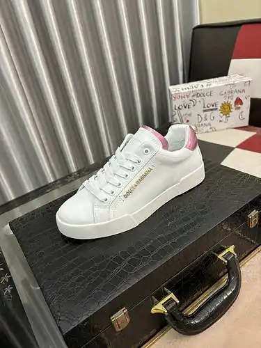 Zapatos Dolce & Gabbana para hombre y mujer Código: 0504B40 Talla: 35-46