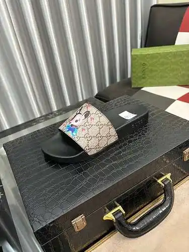 Zapatos de hombre GUCCI Código: 0503A40 Talla: 38-44