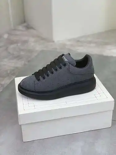 Zapatos de hombre McQueen* Código: 0429B40 Talla: 38-44 (45 personalizados)