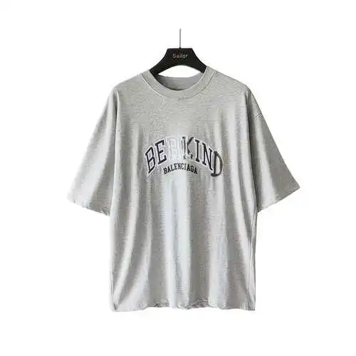 Balenciaga BLCG Be kind cepillo de dientes bordado manga corta