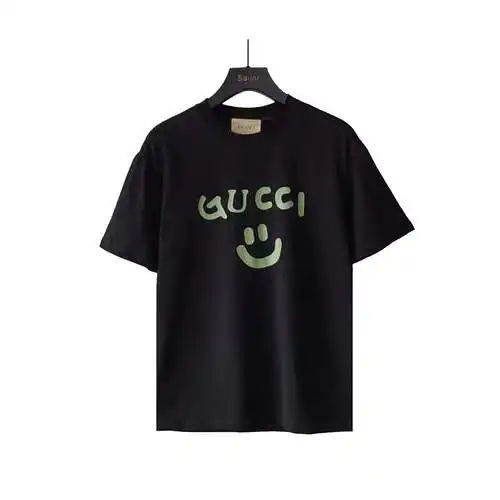 Camiseta de manga corta con estampado de smiley y logo de GC Gucci