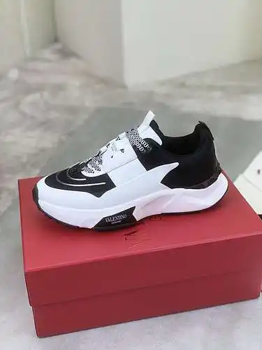Zapatos Valentino hombre Código: 0430C20 Talla: 38-45 (personalizado a talla 46, no reembolsable)