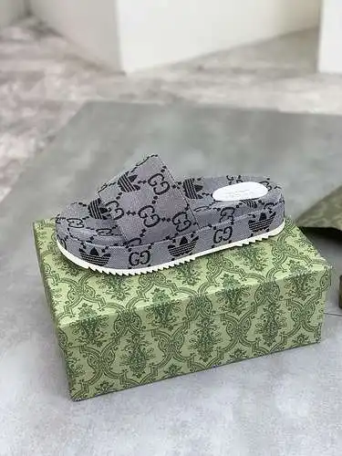 Zapatos GUCCI para hombre y mujer Código: 0429B00 Talla: 35-44