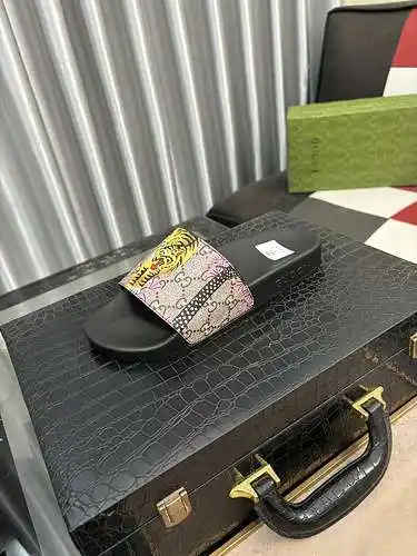 Zapatos de hombre GUCCI Código: 0503A40 Talla: 38-44