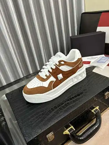 Zapatos de hombre Valentino Código: 0504B80 Talla: 38-44