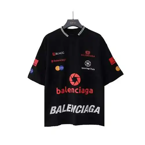 Balenciaga BLCG traje de carreras con logo completo camisa de manga corta
