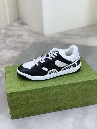 Zapatos GUCCI para hombre y mujer Código: 0430C20 Talla: Mujer 35-41 Hombre 39-46