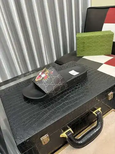 Zapatos de hombre GUCCI Código: 0503A40 Talla: 38-44