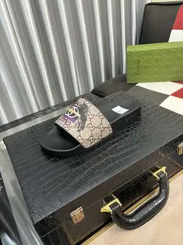 Zapatos de hombre GUCCI Código: 0503A40 Talla: 38-44