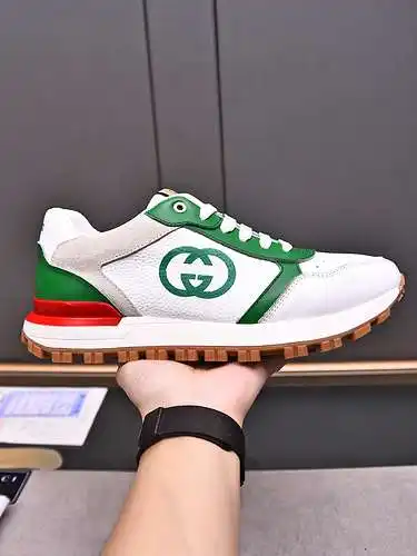 Zapatos de hombre GUCCI Código: 0505B90 Talla: 38-44 (45 personalizados)