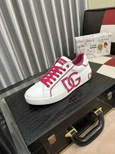 Zapatos Dolce & Gabbana para hombre y mujer Código: 0504B40 Talla: 35-46