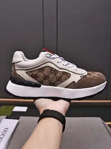 Zapatos de hombre GUCCI Código: 0505B60 Talla: 38-44 (45 personalizados)