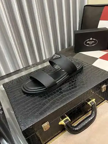 Prada men's shoes Code: 0504A70 Size: 38-44 (45 customized)