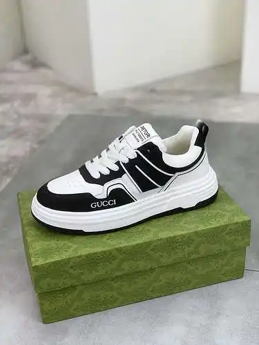 Zapatos de hombre GUCCI Código: 0502B60 Talla: 39-44