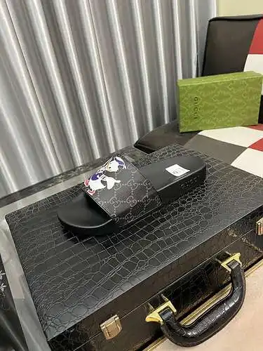 Zapatos de hombre GUCCI Código: 0503A40 Talla: 38-44