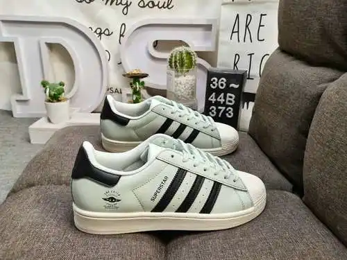373DAdidas clover Originals Superstar shell toe zapatos deportivos casuales clásicos para todo fósfo