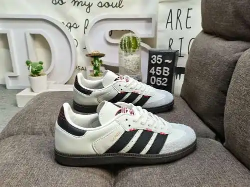 052DAdidas originals Busenitz Vulc adidas Casi 70 años de originales clásicos hechos de gamuza, horm