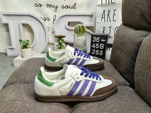 253DAdidas originals Busenitz Vulc adidas Casi 70 años de originales clásicos hechos de gamuza, horm