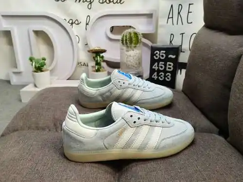 433DAdidas originals Busenitz Vulc adidas Casi 70 años de originales clásicos hechos de gamuza origi