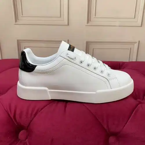 Zapatos Dolce & Gabbana para hombre y mujer Código: 0506C40 Talla: Mujer 35-41, Hombre 38-45