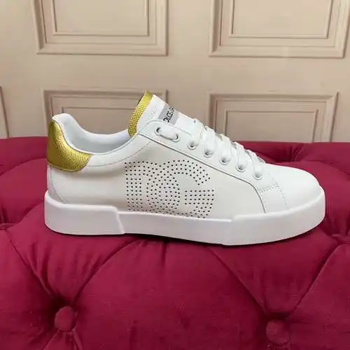 Zapatos Dolce & Gabbana para hombre y mujer Código: 0506C40 Talla: Mujer 35-41, Hombre 38-45