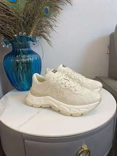 Zapatos Dolce & Gabbana para hombre y mujer Código: 0506C60 Talla: 36-46