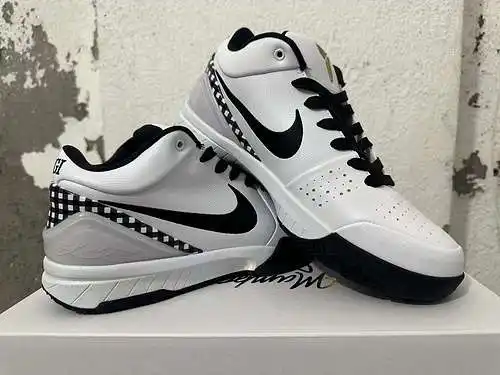 Kobe Bryant 4ta generación GiGi 36-47.5