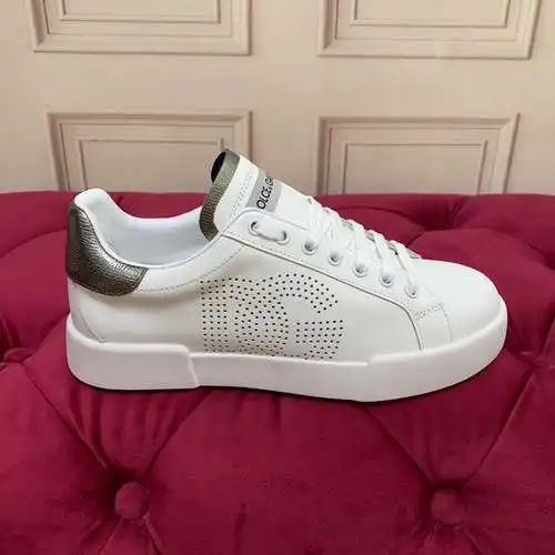 Zapatos Dolce & Gabbana para hombre y mujer Código: 0506C40 Talla: Mujer 35-41, Hombre 38-45