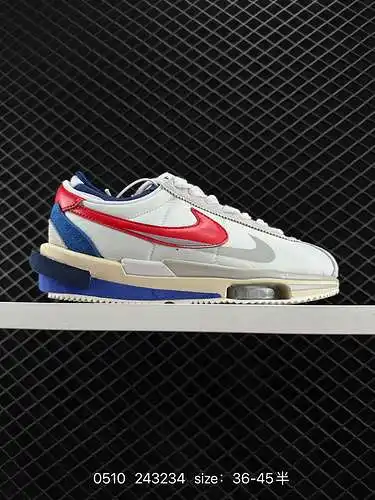 7 Sacai x Nike Zoom Cortez La exitosa colaboración sacai x Nike Cortez debutó en el 222 Lookbook de 