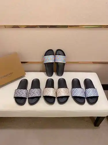 Zapatos de hombre Burberry Código: 0510A80 Talla: 38-44